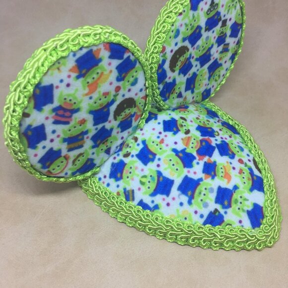 Toy Story Alien's inspired Fascinator Mouse Ear Hat - Picture 2 of 4